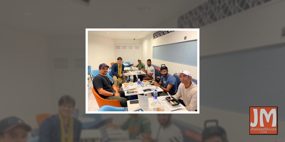 Actor Vivek Oberoi recently caught up with cricketers Cheteshwar Pujara and Jasprit Bumrah at the Dubai airport, and shared a snapshot of the meeting with his fans.