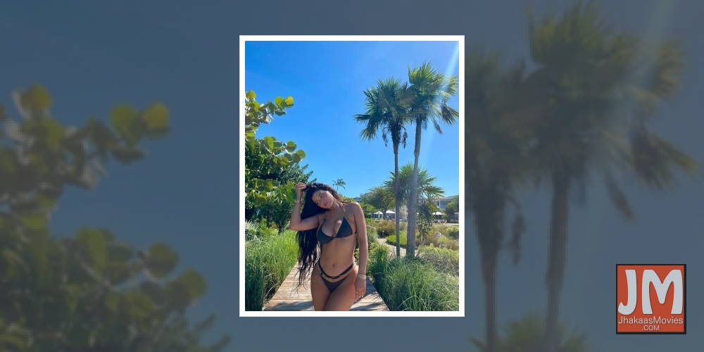 Kylie Jenner strikes 'dreamy' pose in itsy-bitsy bikini