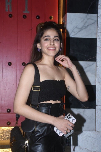 Mumbai: Alaya F spotted at Tori Restaurent Bandra on Friday 05 February 2021.(Photo: IANS)