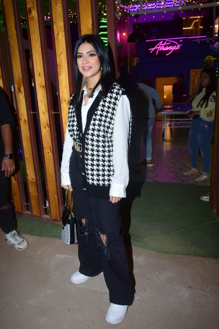 Mumbai: Gauhar Khan zaid darbar spotted Versova andheri on Saturday 06 February 2021.(Photo: IANS)