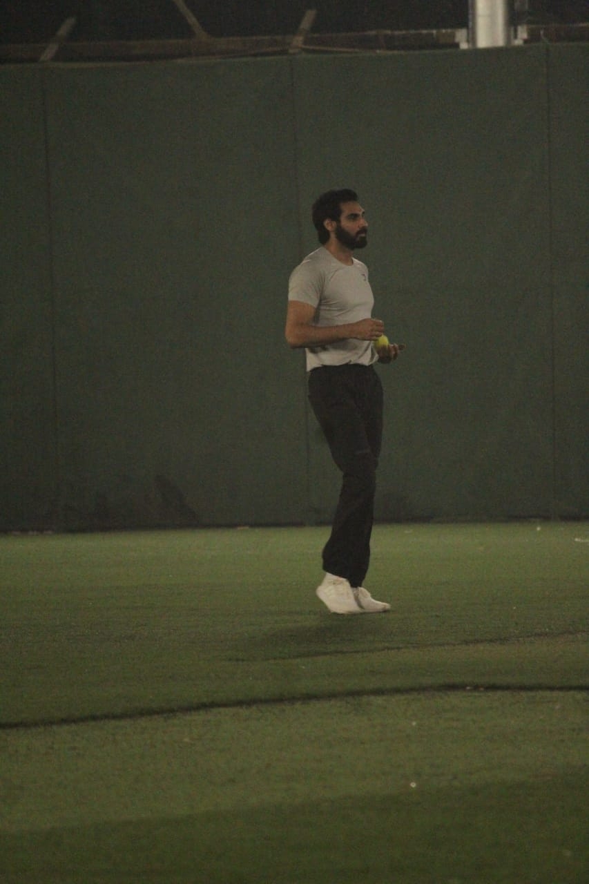 Mumbai: Ahan Shetty at Playing Cricket in Juhu 11th February 2021. (Photo: IANS)