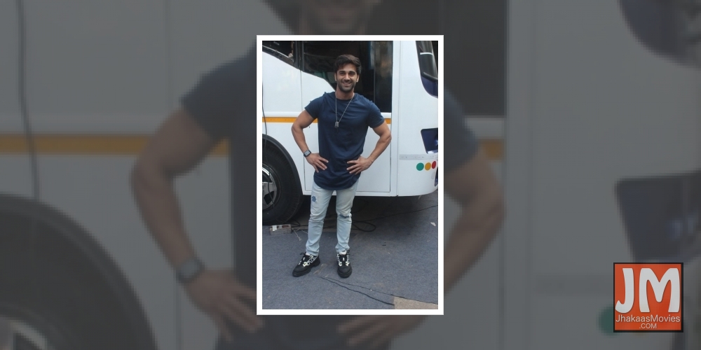 Mumbai: Pulkit Samrat & Isabelle Kaif in Madh Island on Monday 08 February 2021.