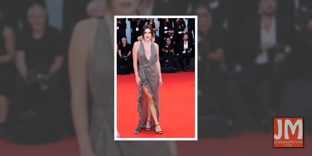 Bella Thorne: There are people that just want to get girls naked on camera