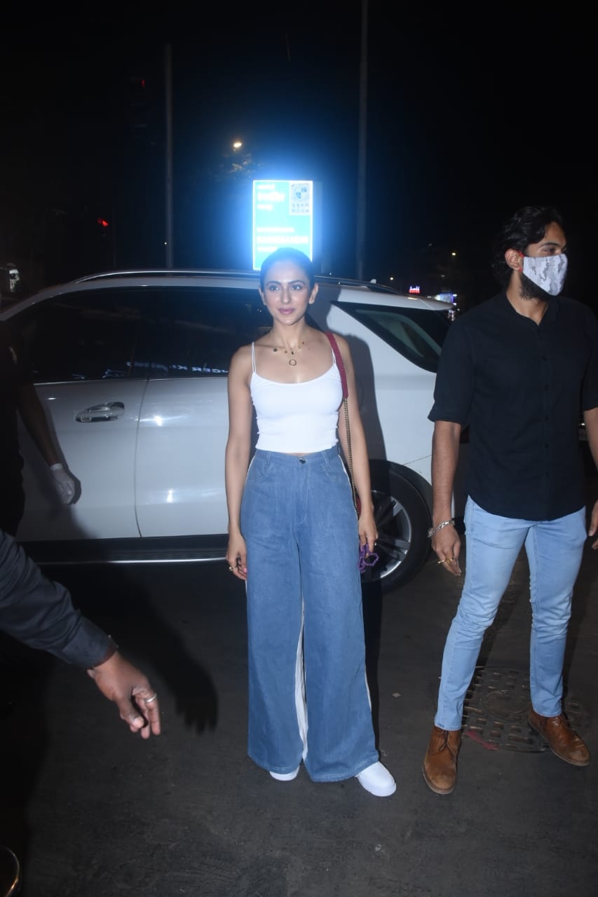 Mumbai: Rakul Preet Singh Spotted At Bandra & Nimrat Kaur Spotted In Bandra on Tuesday 23rd February 2021.(Photo: IANS)
