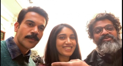 Bollywood continues to be obsessed with the viral mashup, Pawri ho rahi hai. The mashup has not only been inspiring a meme fest among our stars over the past few days, it has also made its way into B-Town film promotion now!