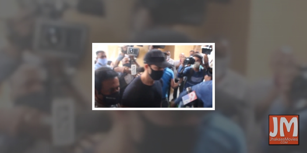 Hrithik records statement with Crime Branch against Kangana.