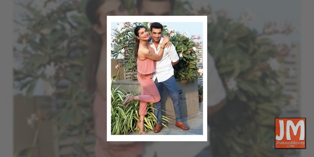 Eijaz Khan to Pavitra Punia: 'I love you one million'
