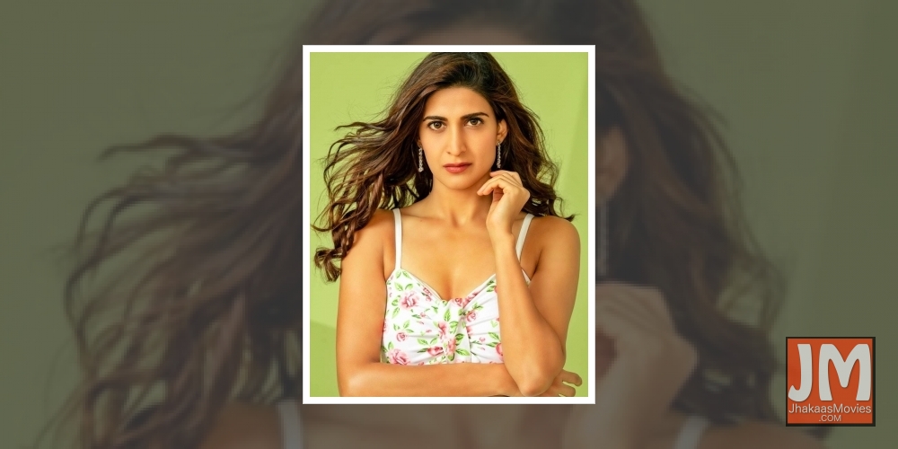 Aahana Kumra annoyed after airline cancels flight without informing her