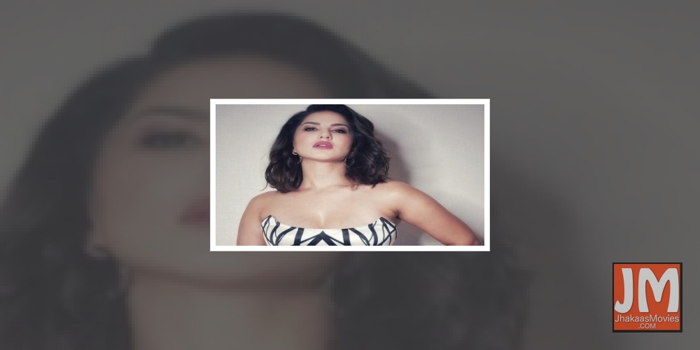 Huge need for today's women to accept themselves: Sunny Leone.