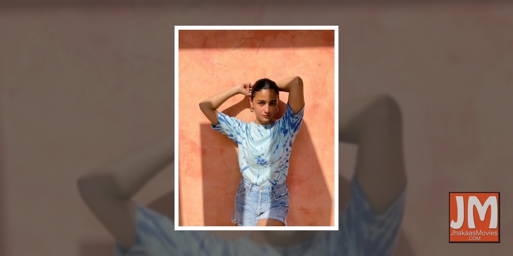 Filmmaker Sanjay Leela Bhansali has reportedly tested positive for Covid-19 and has quarantined himself. Actress Alia Bhatt, who is currently shooting with the filmmaker for their upcoming film 