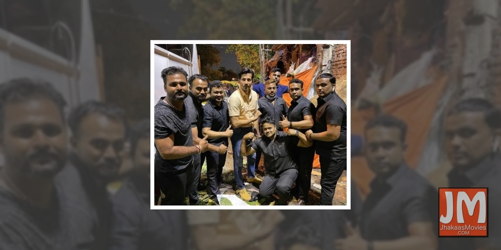 Actor Sumeet Vyas on Thursday posted a picture of himself on Instagram, and added a gentle jibe at Bollywood star Kangana Ranaut in the caption of the image.