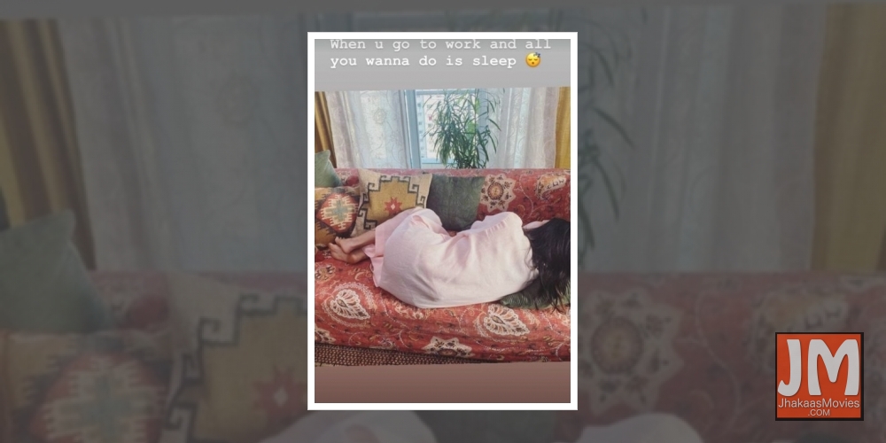 Kirti Kulhari sleeps at work.