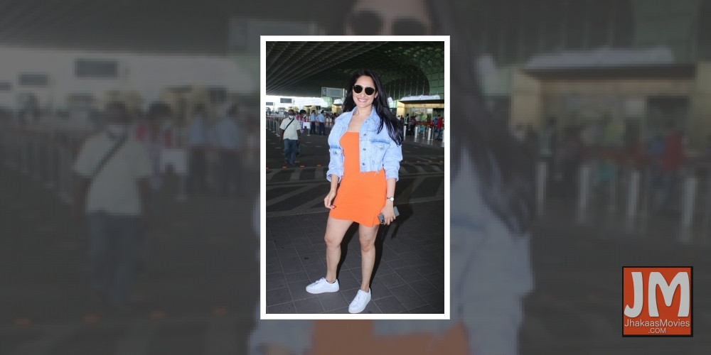 Balakrishna's passion for cinema unmatchable: Pragya Jaiswal.