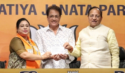 New Delhi: Most popular Indian TV serial Ramayan actor Arun Govil join BJP in presence of BJP National General Secretary Arun Singh at BJP HQ, DDU Marg, in New Delhi On Thursday March 18, 2021.(Photo:IANS/Wasim sarvar)
