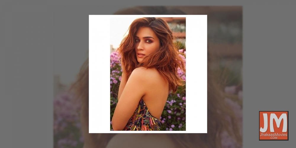 Kriti Sanon: There is a deliberate attempt to try something different .