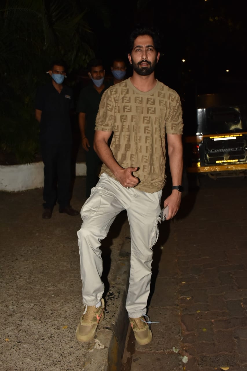 Mumbai: Ankur Bhatia Spotted at Olive Restaurant In Bandra On Wednesday 31th March, 2021. (Photo: IANS)