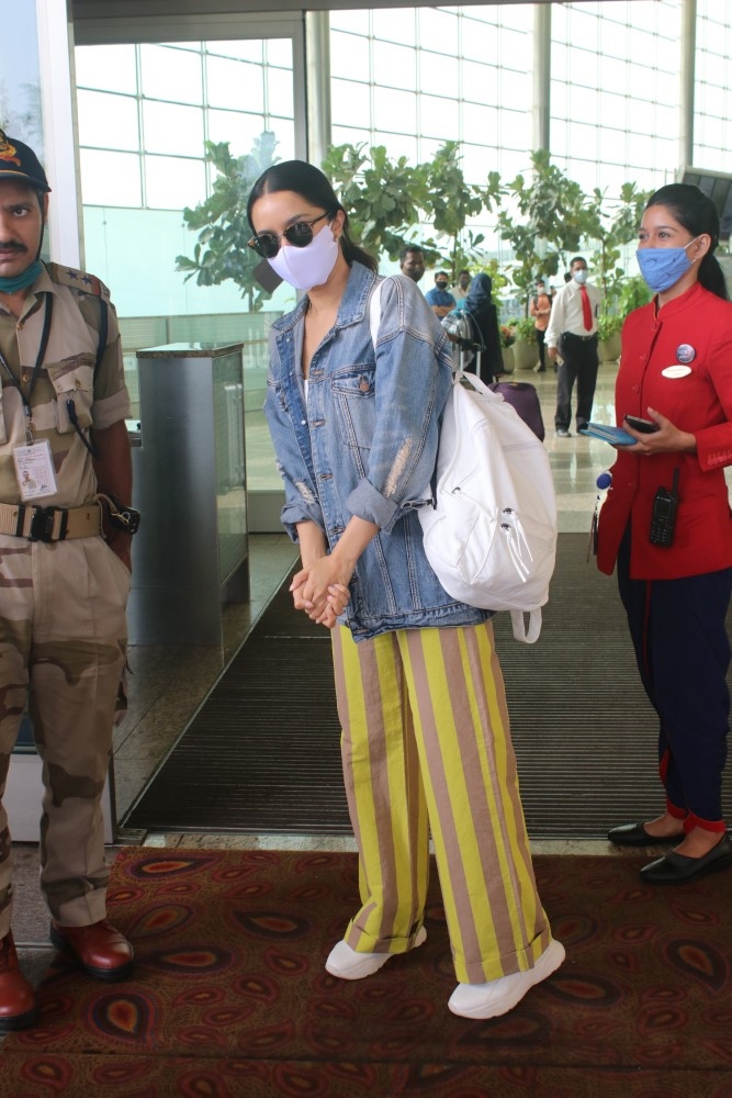 Mumbai: Shraddha Kapoor Spotted at Airport Departure On Saturday 03 April, 2021. (Photo: IANS)