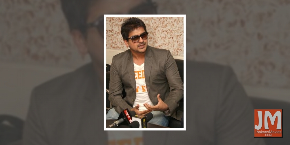 Marathi star Pushkar Jog during press conference of his upcoming film `Huff, ItÃƒÂ¢Ã‚Â€Ã‚Â™s Too Much` in Noida on Oct.22, 2013.