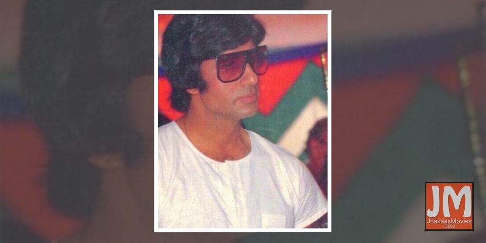 Big B recalls 'the years when films did 50 weeks and 100 weeks'.