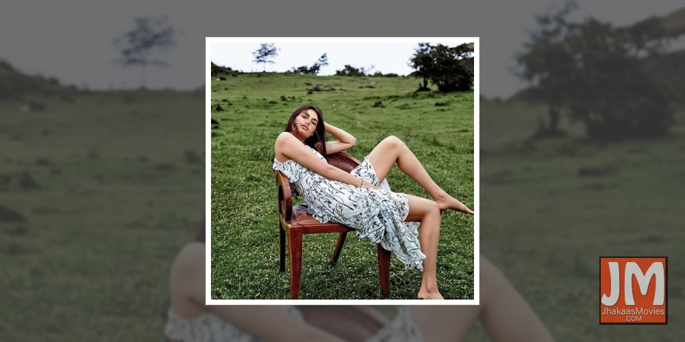 Athiya Shetty is 'child of the earth' on Earth Day