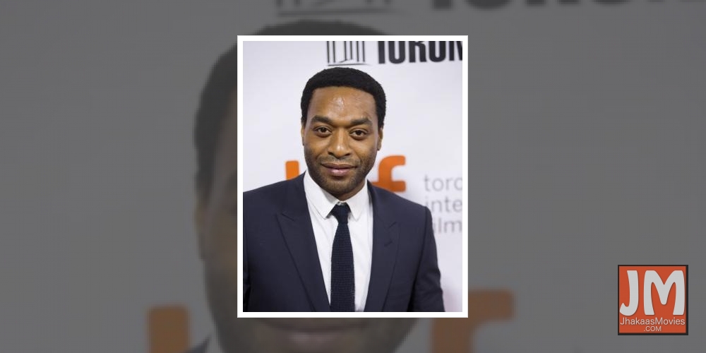 Chiwetel Ejiofor: Anne Hathaway would be a good diamond thief