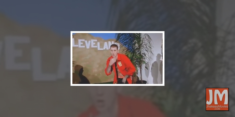 Machine Gun Kelly searched Megan Fox's home for ghosts