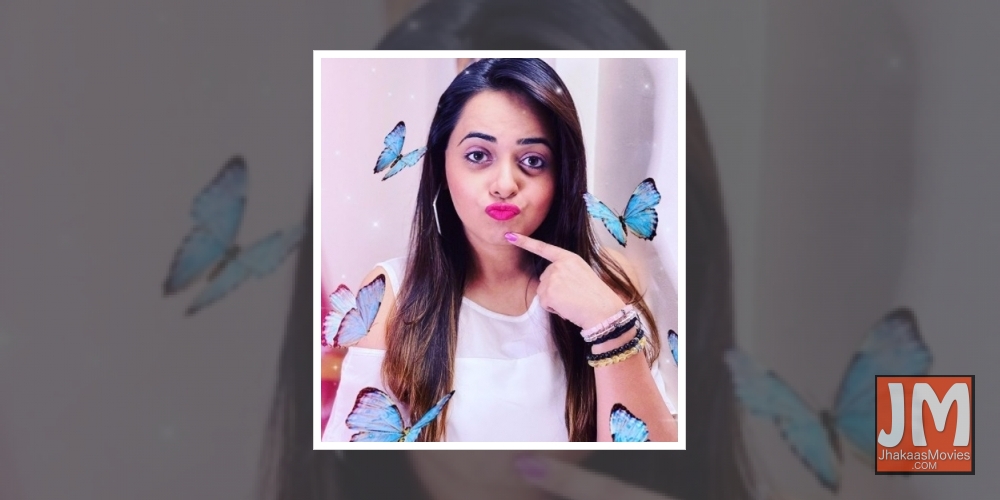 Malhar Pandya bakes cake for first time on wife Priya's birthday