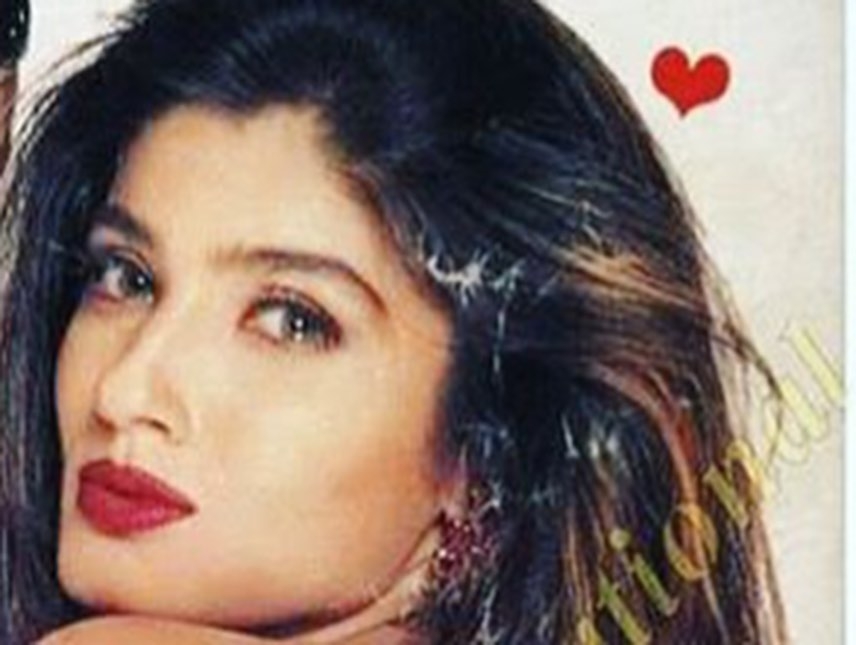 Raveena Tandon: Missing a bit of the red lipstick action.(photo:instagram)