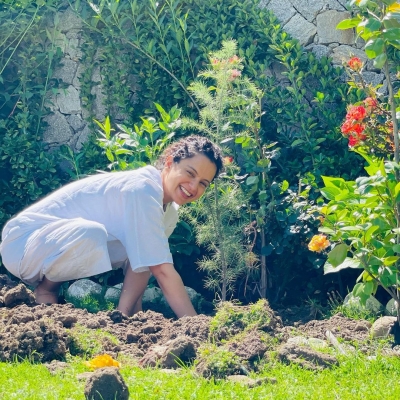 Kangana plants trees in Tauktae aftermath; requests BMC, Gujarat govt to follow suit (photo:Instagram)
