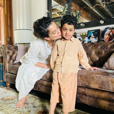 Kangana Ranaut spends time with family after recovering from Covid