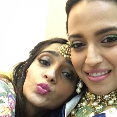 Swara gets nostalgic on BFF Sonam Kapoor