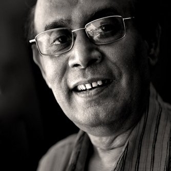 Bengali filmmaker Buddhadeb Dasgupta passed away in Kolkata. (Credit : Twitter)