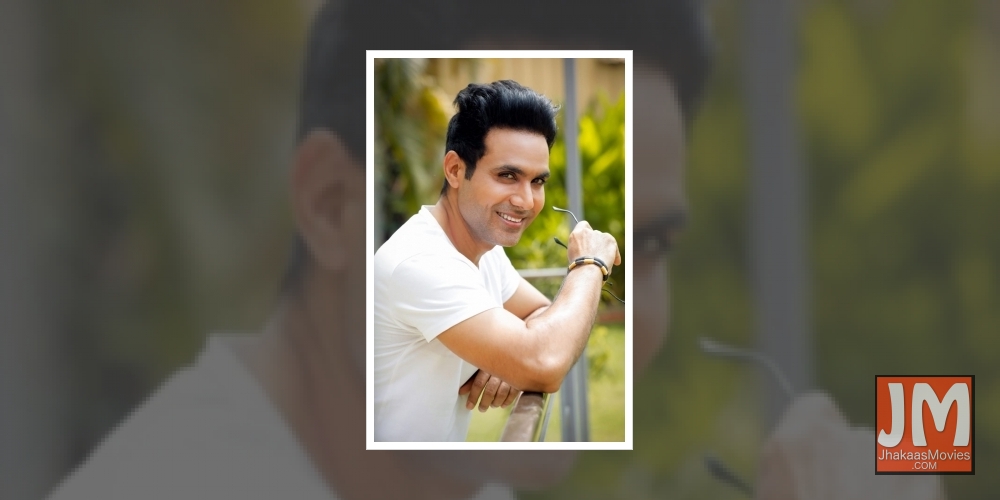 Actor Salim Diwan adopts 20 children, will look after their education.