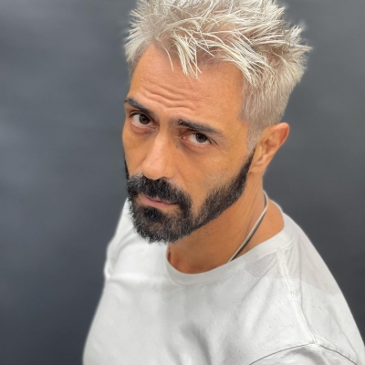 Arjun Rampal flaunts platinum blonde hair.(photo:Instagram)