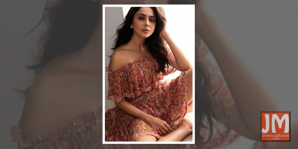 Rakul Preet shares some motivational Sunday quotes.