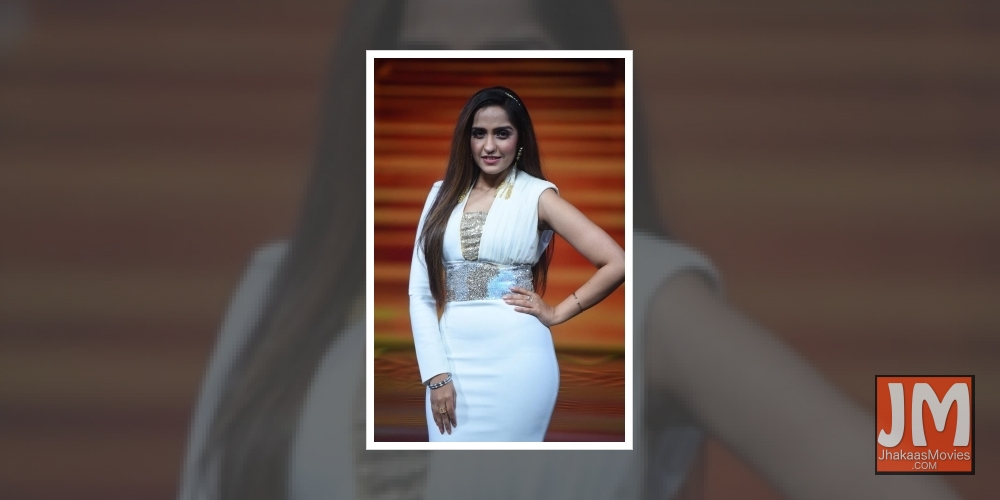 Asees Kaur on working with AR Rahman: It was an instant yes from me