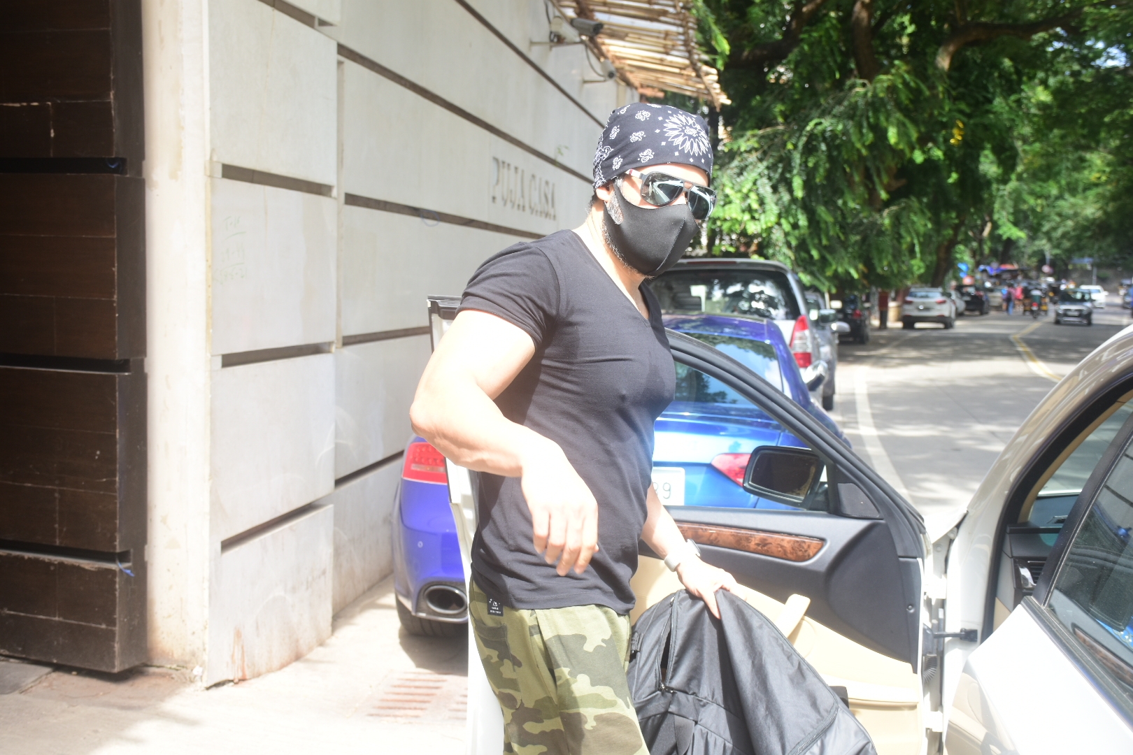 Emraan Hashmi spotted at gym in bandra on 02 july,2021.(Photo: Sanjay Tiwari/IANS)