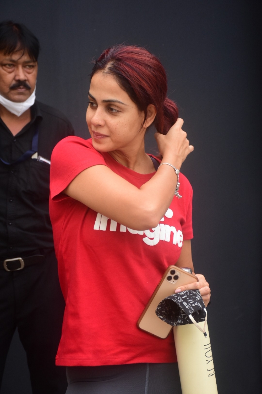 Mumbai: Indian actress Genelia D'Souza spotted at bandra on Thursday July 15, 2021.(Photo: Sanjay Tiwari/IANS)