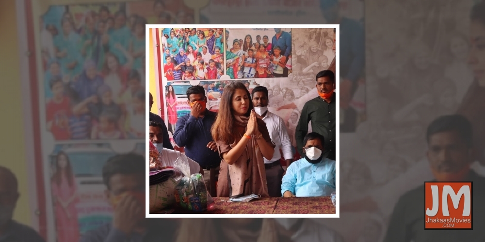 URMILA MATONDKAR spreads radiance in gloomy flood-ravaged villages of Raigad & Ratnagiri