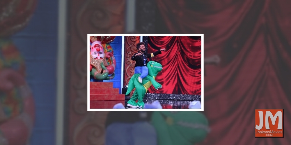 Riteish Deshmukh tries one of his toughest acts on TV