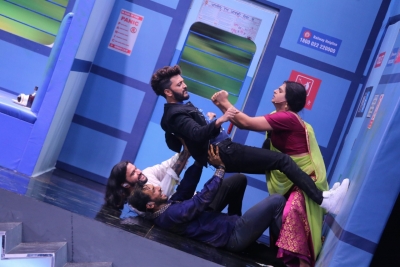 Riteish Deshmukh tries one of his toughest acts on TV