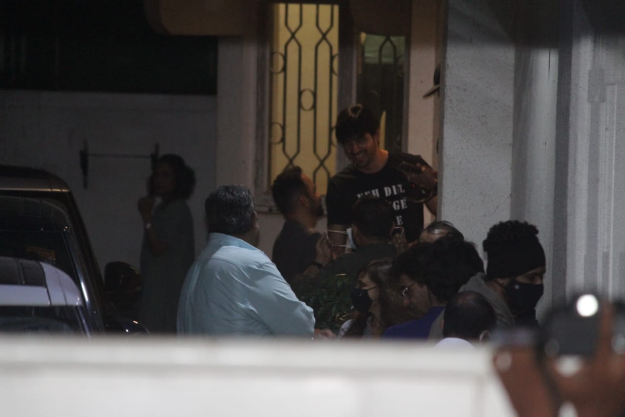 Mumbai: Shershaah Special Screening With Sidharth Malhotra Vicky Kaushal & Many More on Tuesday August 10, 2021.(Photo: Sanjay Tiwari/IANS)