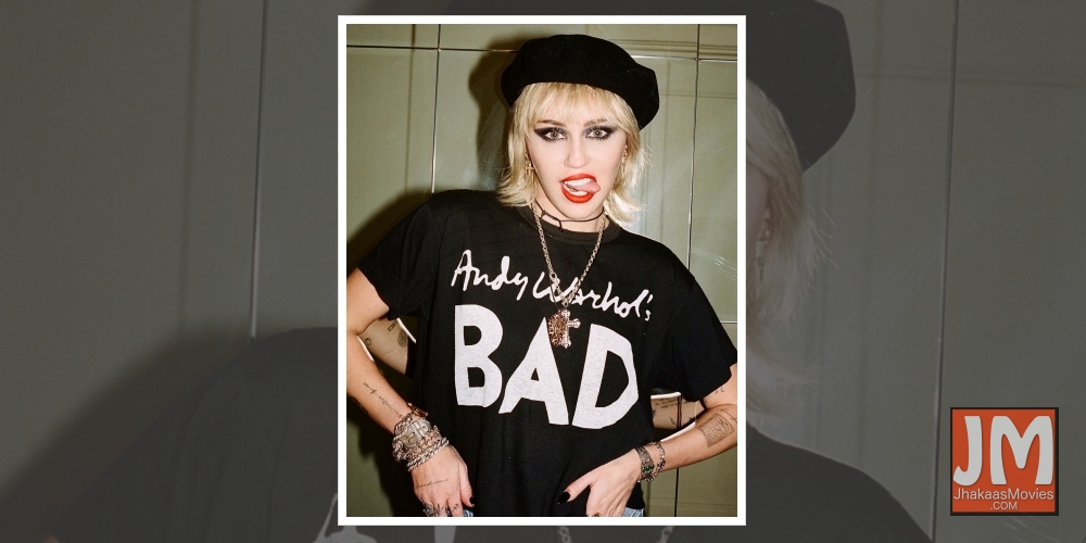 Miley Cyrus says grooming her horses makes her happy