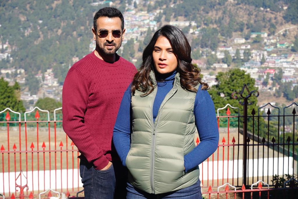 Ronit Roy, Richa Chadha Candy.