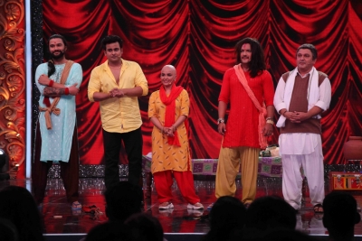 Sanya Malhotra on her shooting experience with Aamir Khan.