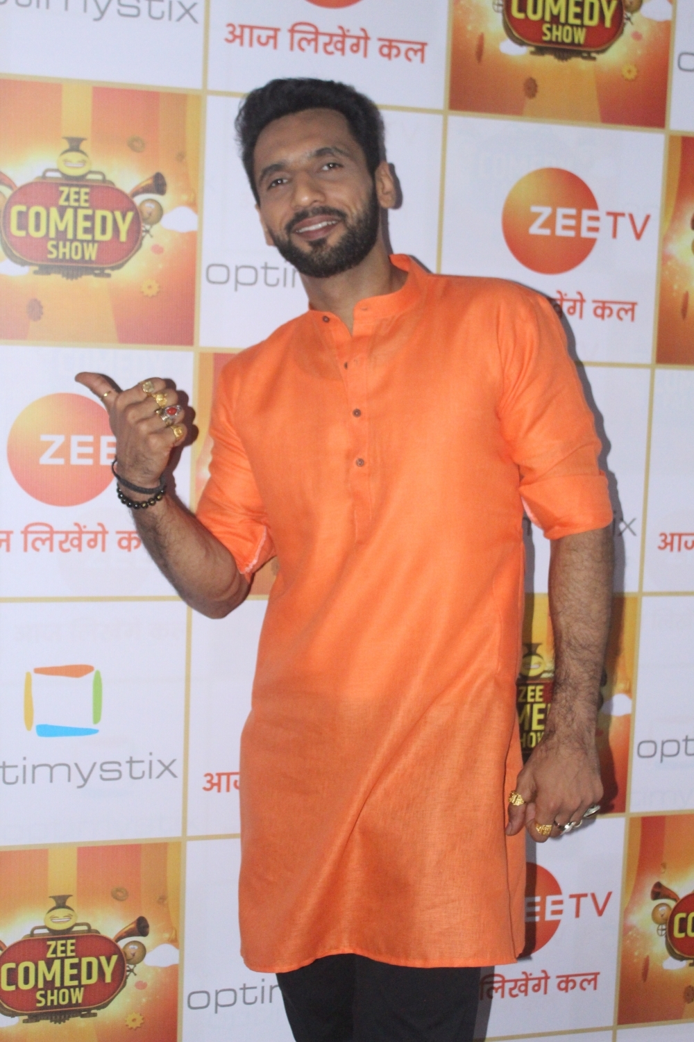 Mumbai: Zee Comedy Show's set for a photo-op with special guests Raveena Tandon and Mallika Sherawat on Monday, August 30, 2021.(Photo: Sanjay Tiwari/IANS)