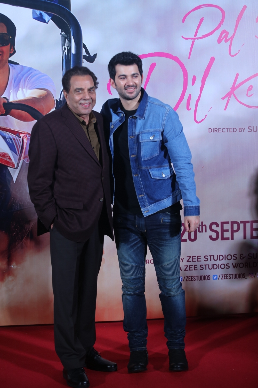 Mumbai: Debutant Karan Deol with his grandfather-actor Dharmendra at the trailer launch of his upcoming film "Pal Pal Dil Ke Paas" in Mumbai, on Sep 5, 2019. (Photo: IANS)
