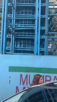 A huge piece of rock fell on actress Mouni Roy