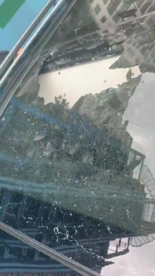 A huge piece of rock fell on actress Mouni Roy