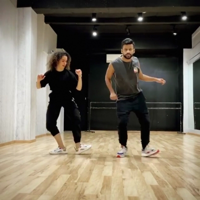 Actress Sanya Malhotra, who is also famous for her dancing skills, is 